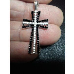 New WOT Solid 10K White Gold Genuine Black White Diamonds Cross Pendant 1.25"